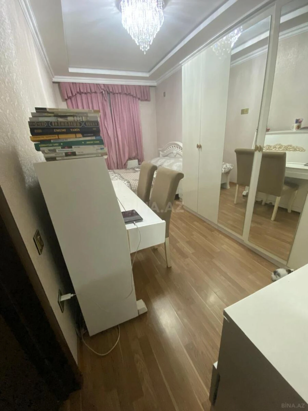 Satılır 4 otaqlı mənzil 80 m²