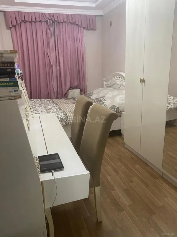 Satılır 4 otaqlı mənzil 80 m²