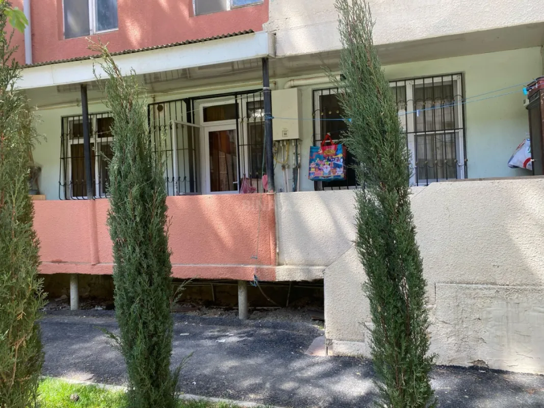 Satılır 4 otaqlı mənzil 80 m²