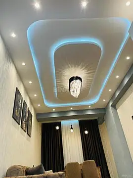 Kirayə verilir 2 otaqlı mənzil 55 m²