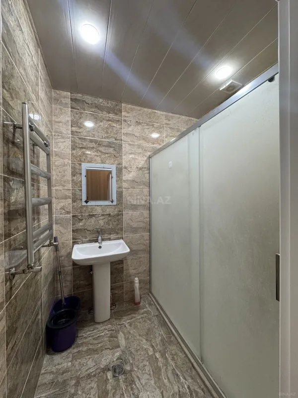 Kirayə verilir 3 otaqlı mənzil 120 m²
