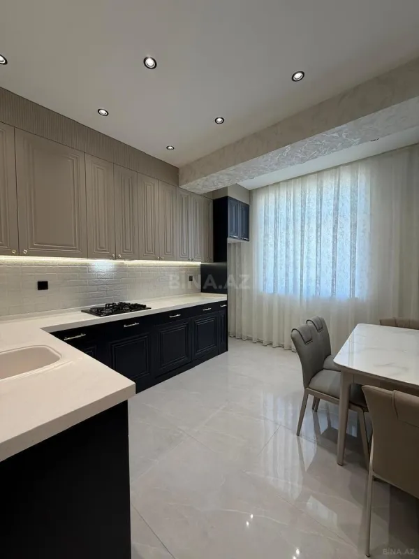 Satılır 2 otaqlı mənzil 80 m²