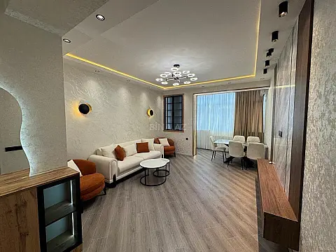 Satılır 2 otaqlı mənzil 83 m² — Bakı, Həzi Aslanov qəs. 2 otaq 83.00 m²