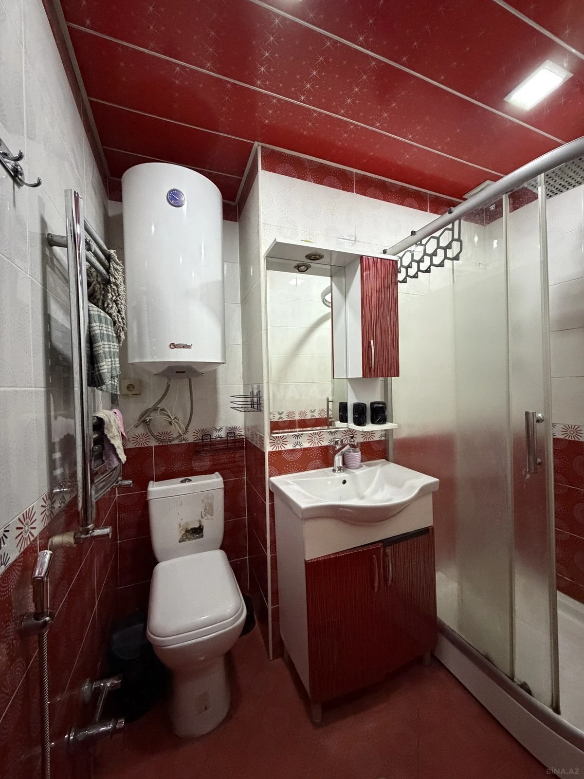 Satılır 3 otaqlı mənzil 74 m²