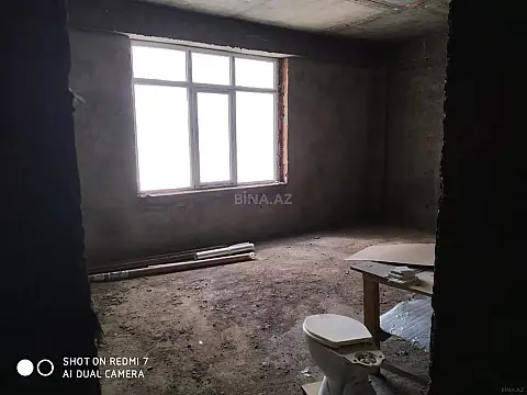 Satılır 3 otaqlı mənzil 141 m²