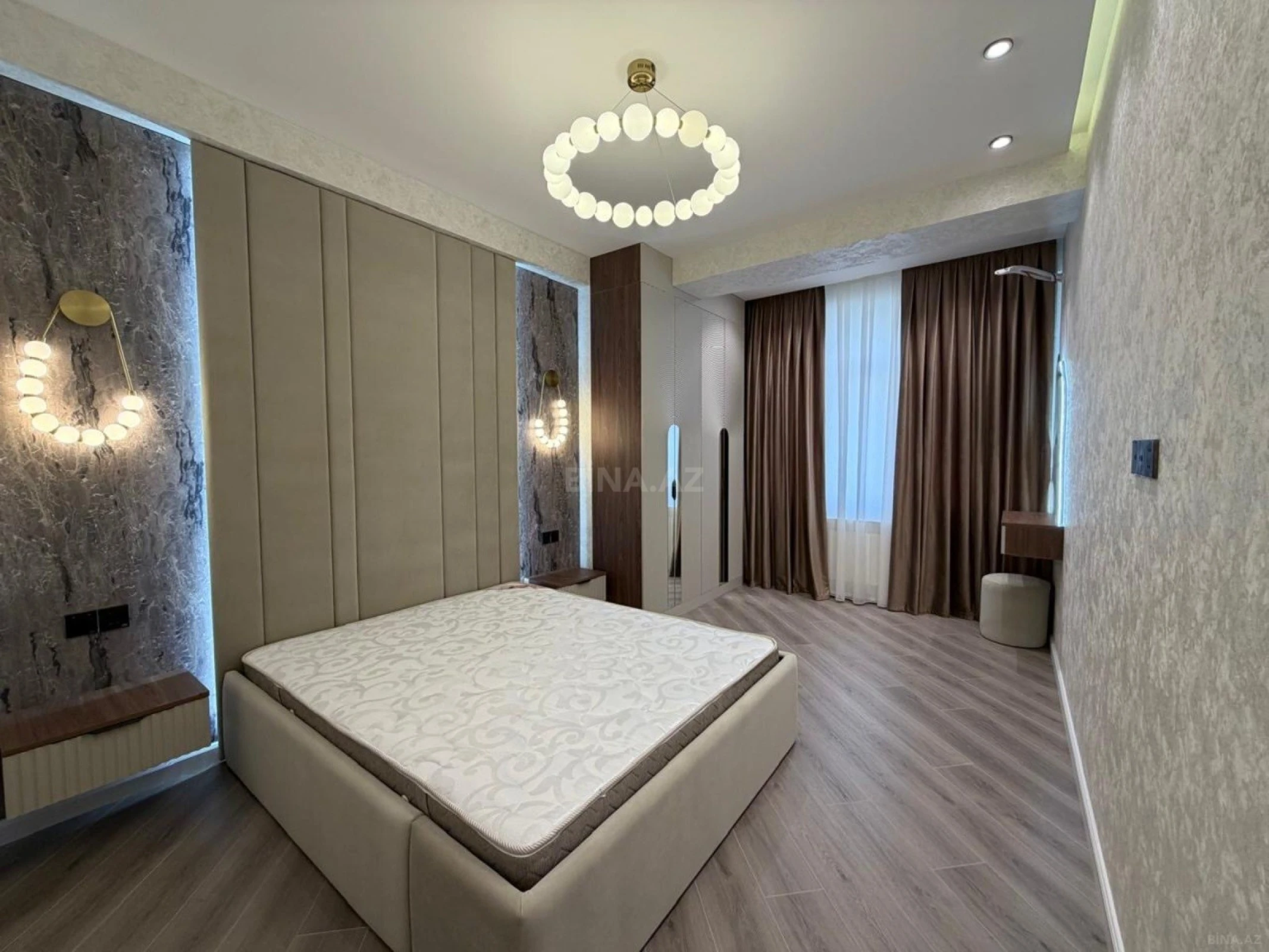 Satılır 3 otaqlı mənzil 91 m²