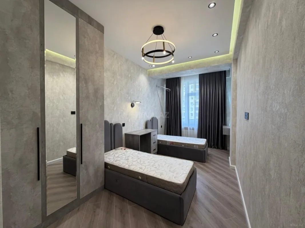 Satılır 3 otaqlı mənzil 91 m²