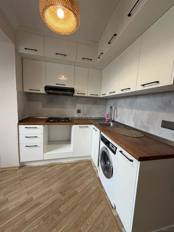 Kirayə verilir 2 otaqlı mənzil 60 m²