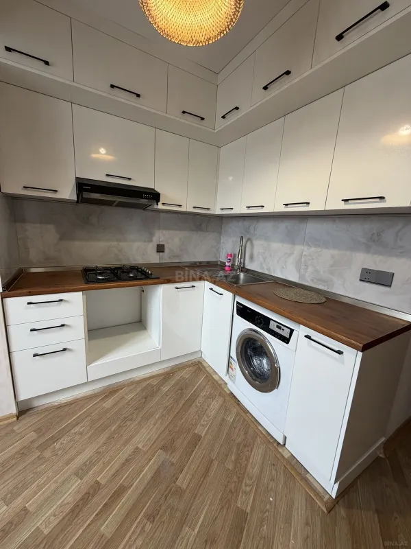 Kirayə verilir 2 otaqlı mənzil 60 m²