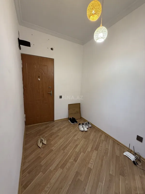 Kirayə verilir 2 otaqlı mənzil 60 m²