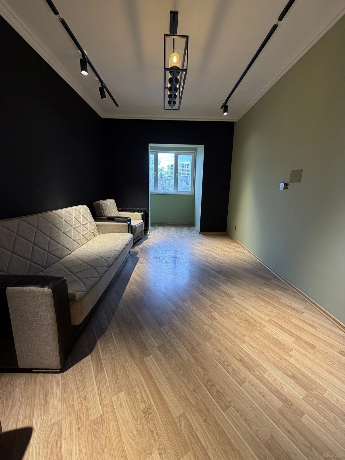 Kirayə verilir 2 otaqlı mənzil 60 m²