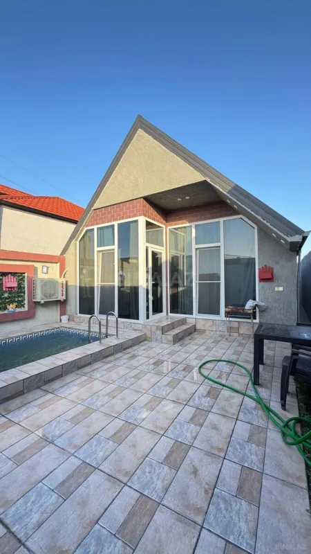 Satılır 4 otaqlı həyət evi 180 m²