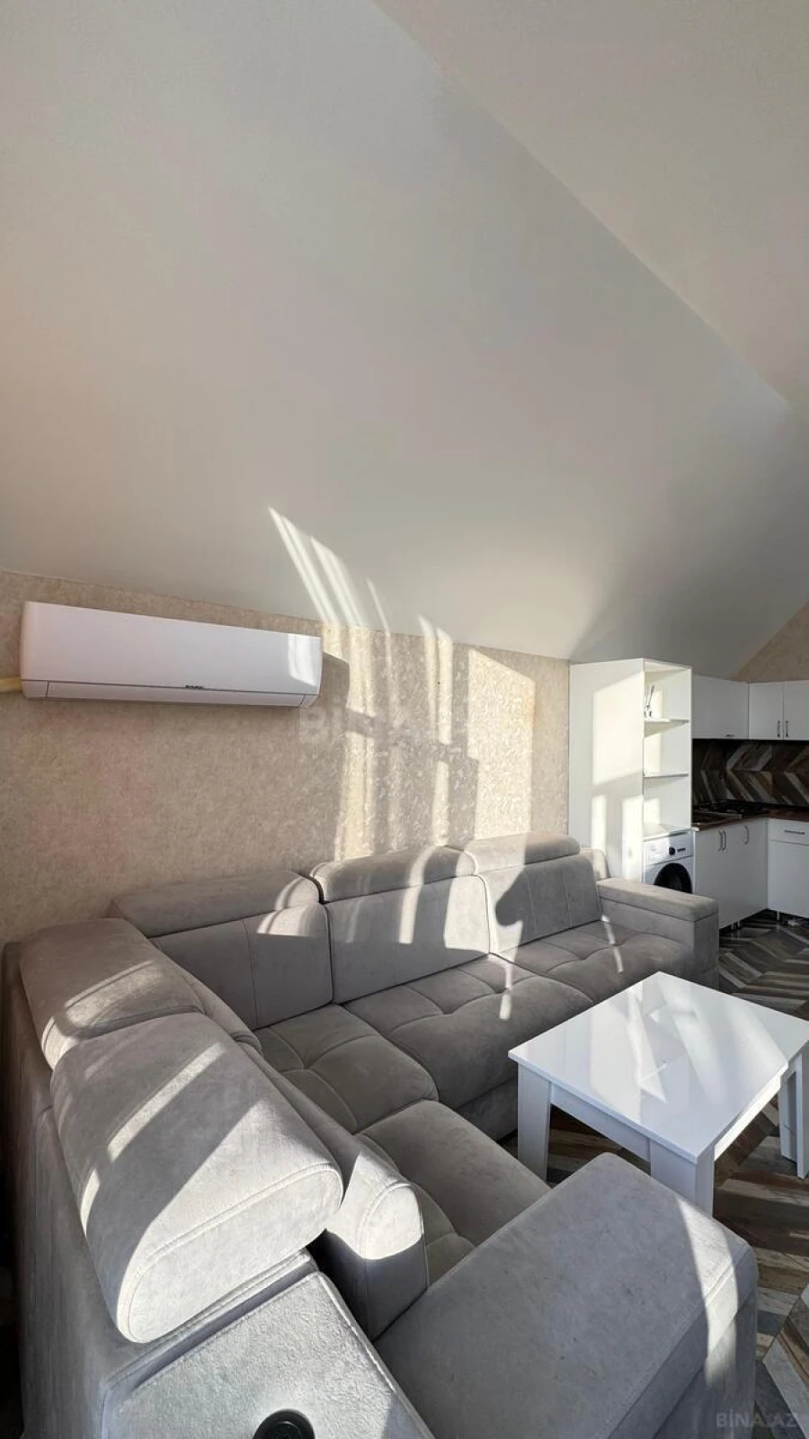 Satılır 4 otaqlı həyət evi 180 m²