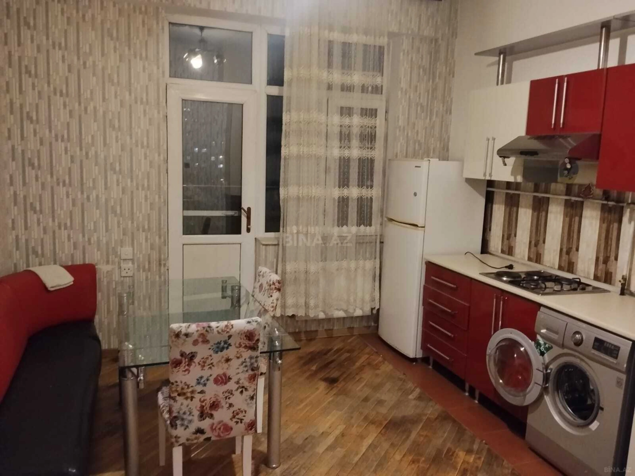 Kirayə verilir 2 otaqlı mənzil 60 m²