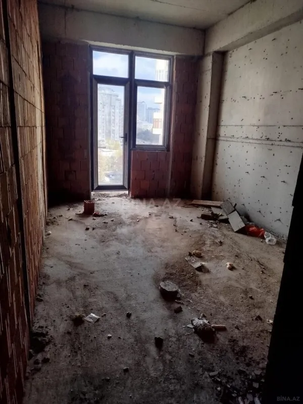 Satılır 1 otaqlı mənzil 53 m²