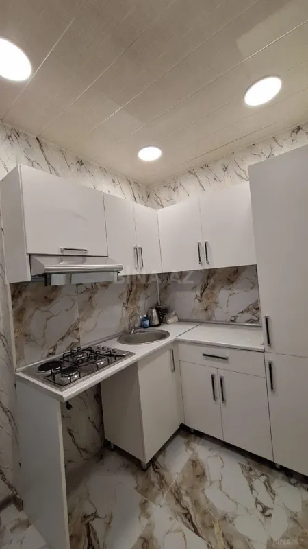 Satılır 2 otaqlı mənzil 50 m²