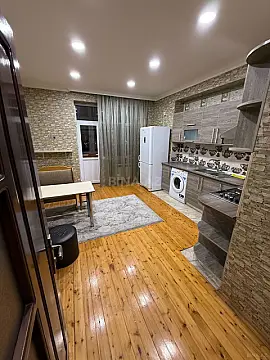 Kirayə verilir 3 otaqlı mənzil 145 m² — Bakı, Əhmədli 3 otaq 145.00 m²