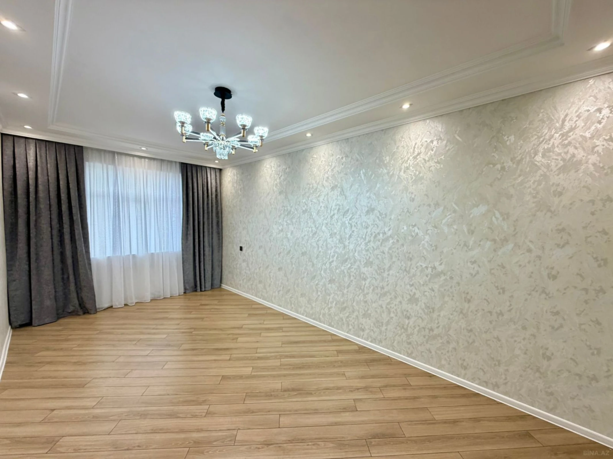 Satılır 3 otaqlı mənzil 80 m²