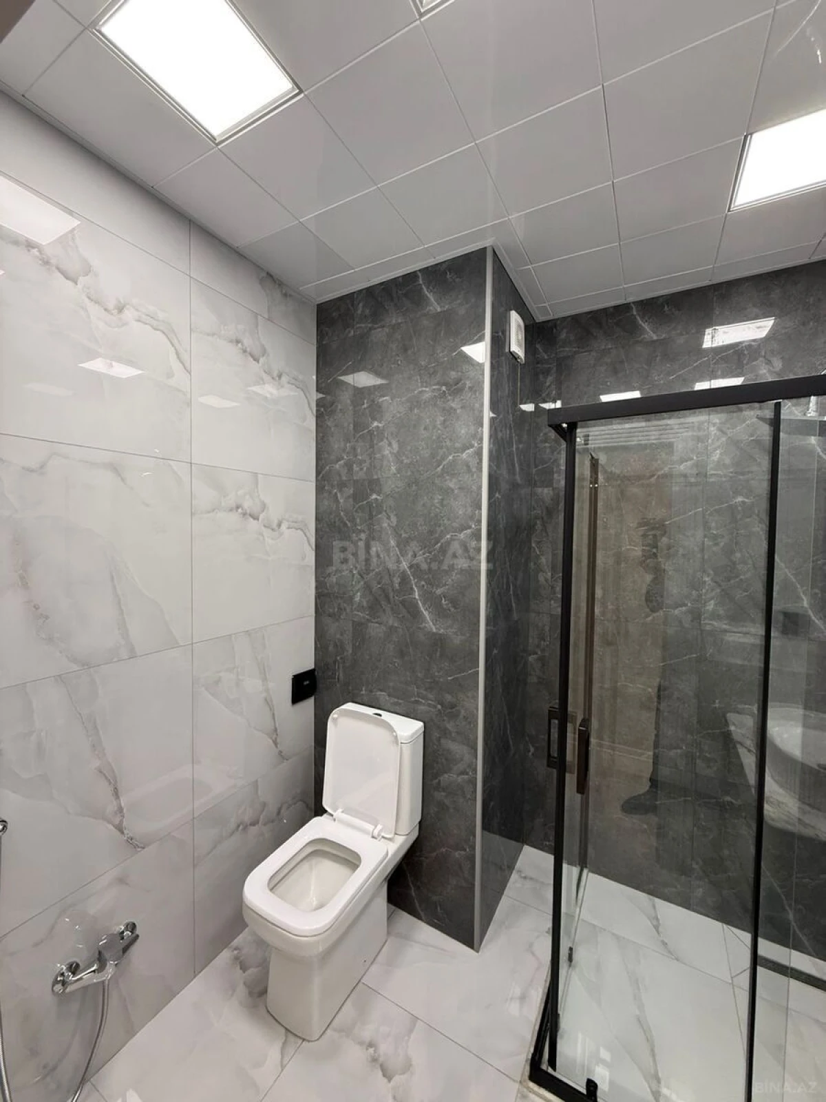 Satılır 3 otaqlı mənzil 80 m²