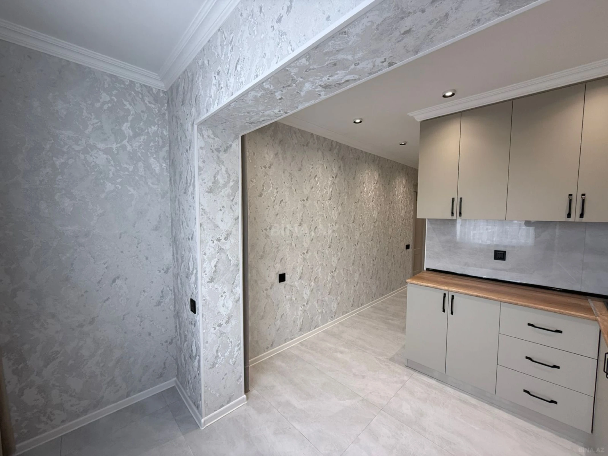 Satılır 3 otaqlı mənzil 80 m²