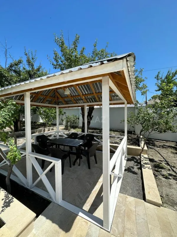 Satılır 3 otaqlı həyət evi 118 m²