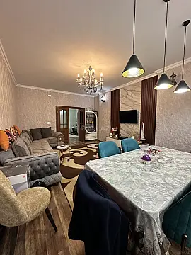 Satılır 3 otaqlı mənzil 115 m²
