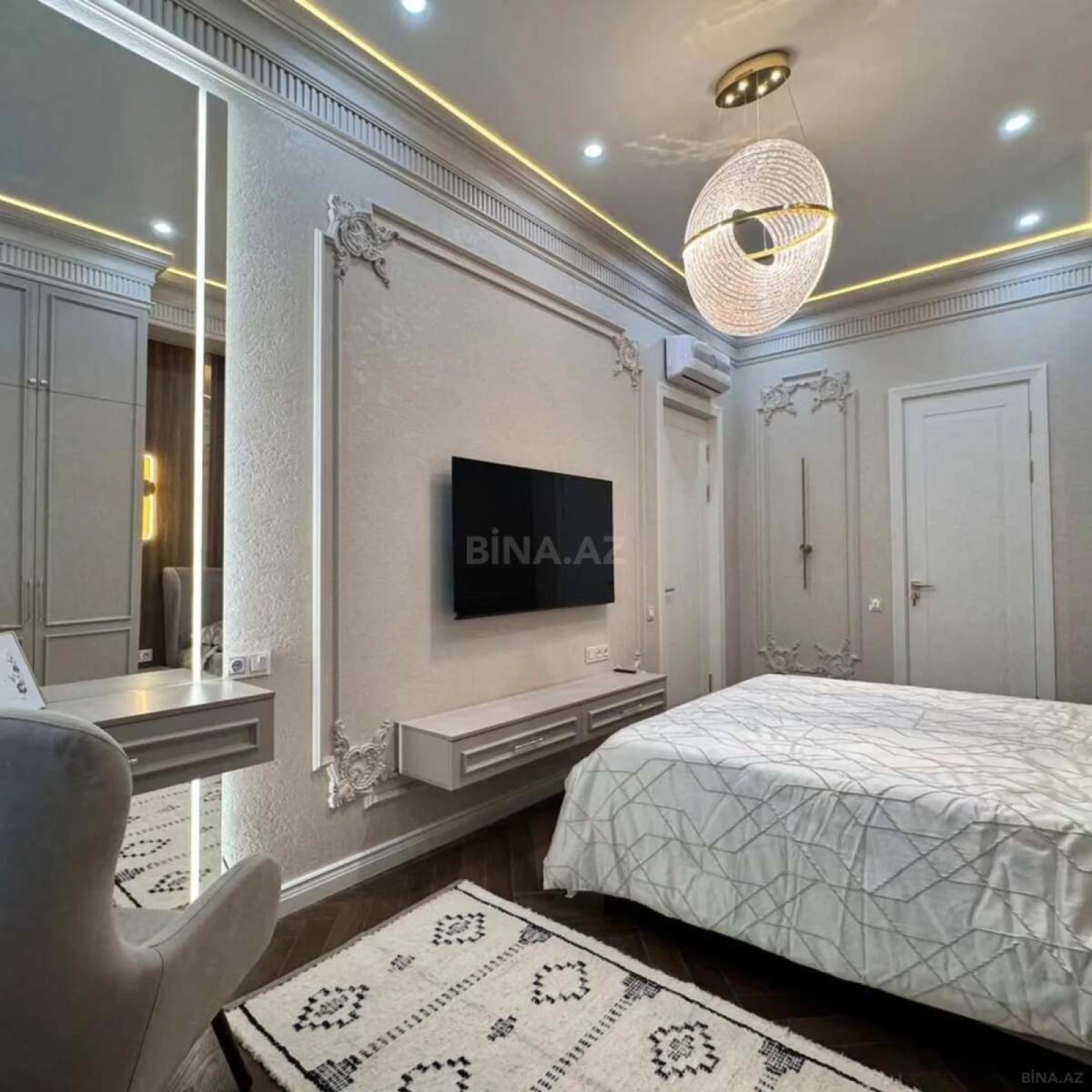 Kirayə verilir 2 otaqlı mənzil 100 m²