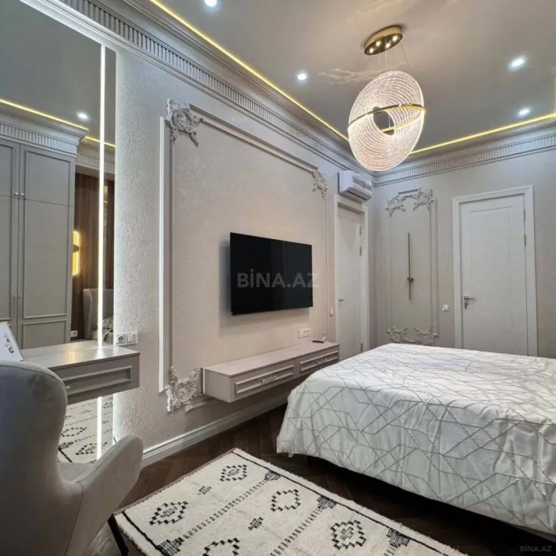 Kirayə verilir 2 otaqlı mənzil 100 m²