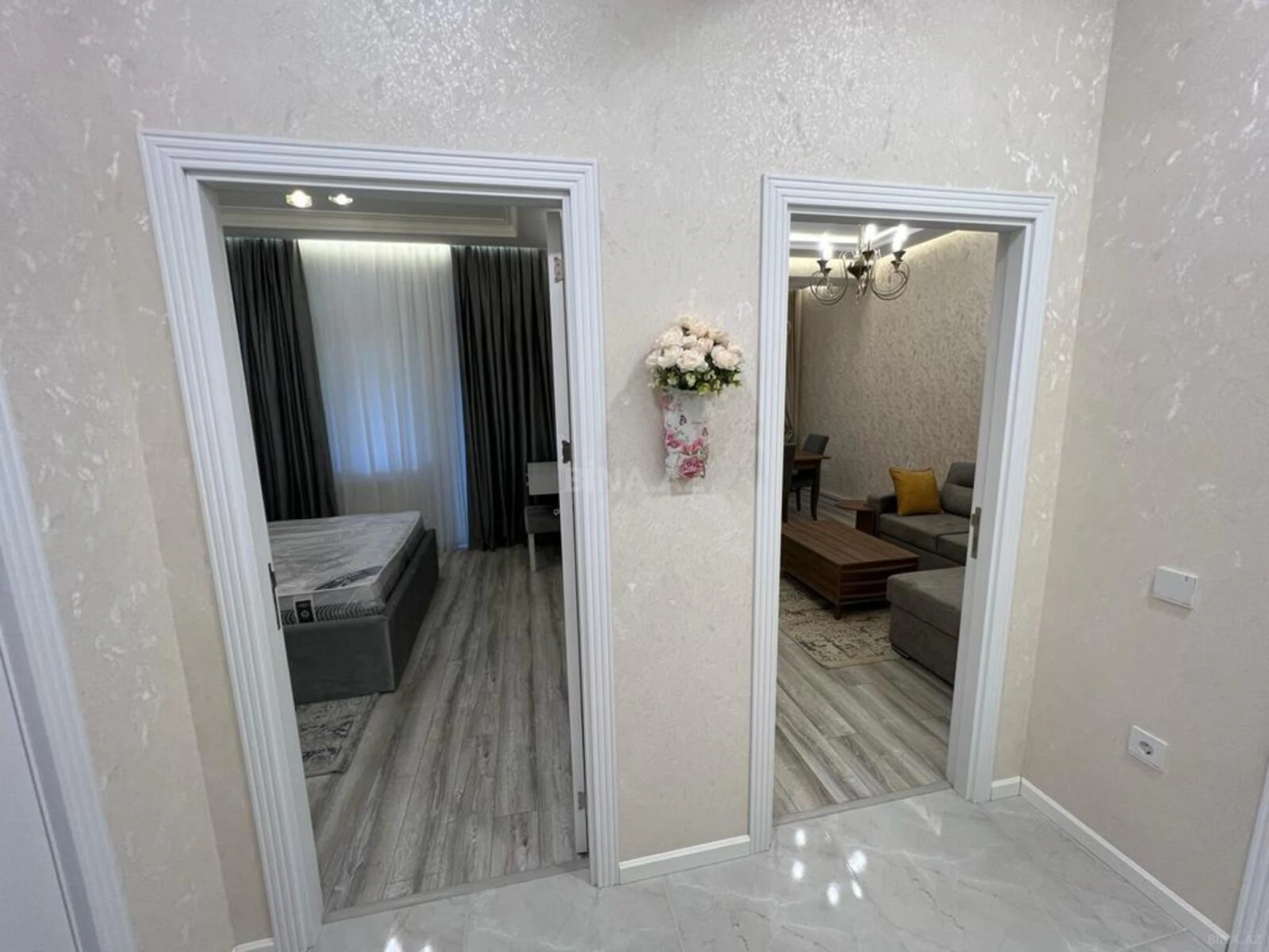 Kirayə verilir 2 otaqlı mənzil 70 m²