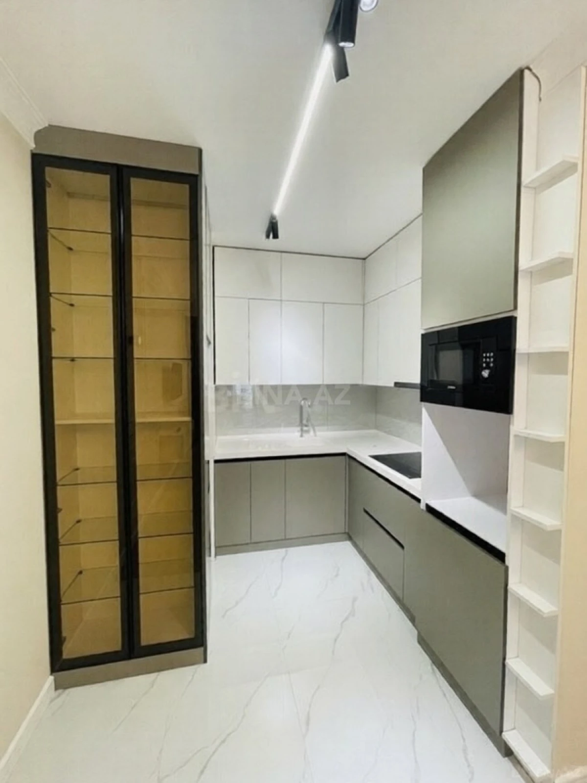 Kirayə verilir 2 otaqlı mənzil 70 m²