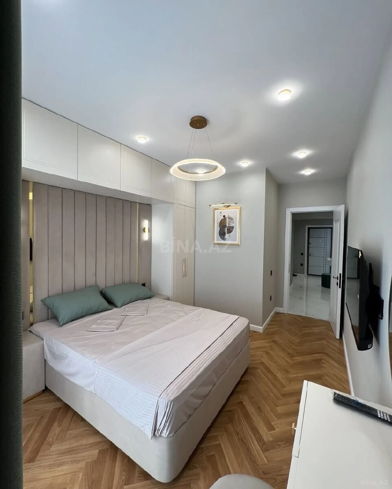 Kirayə verilir 3 otaqlı mənzil 120 m²