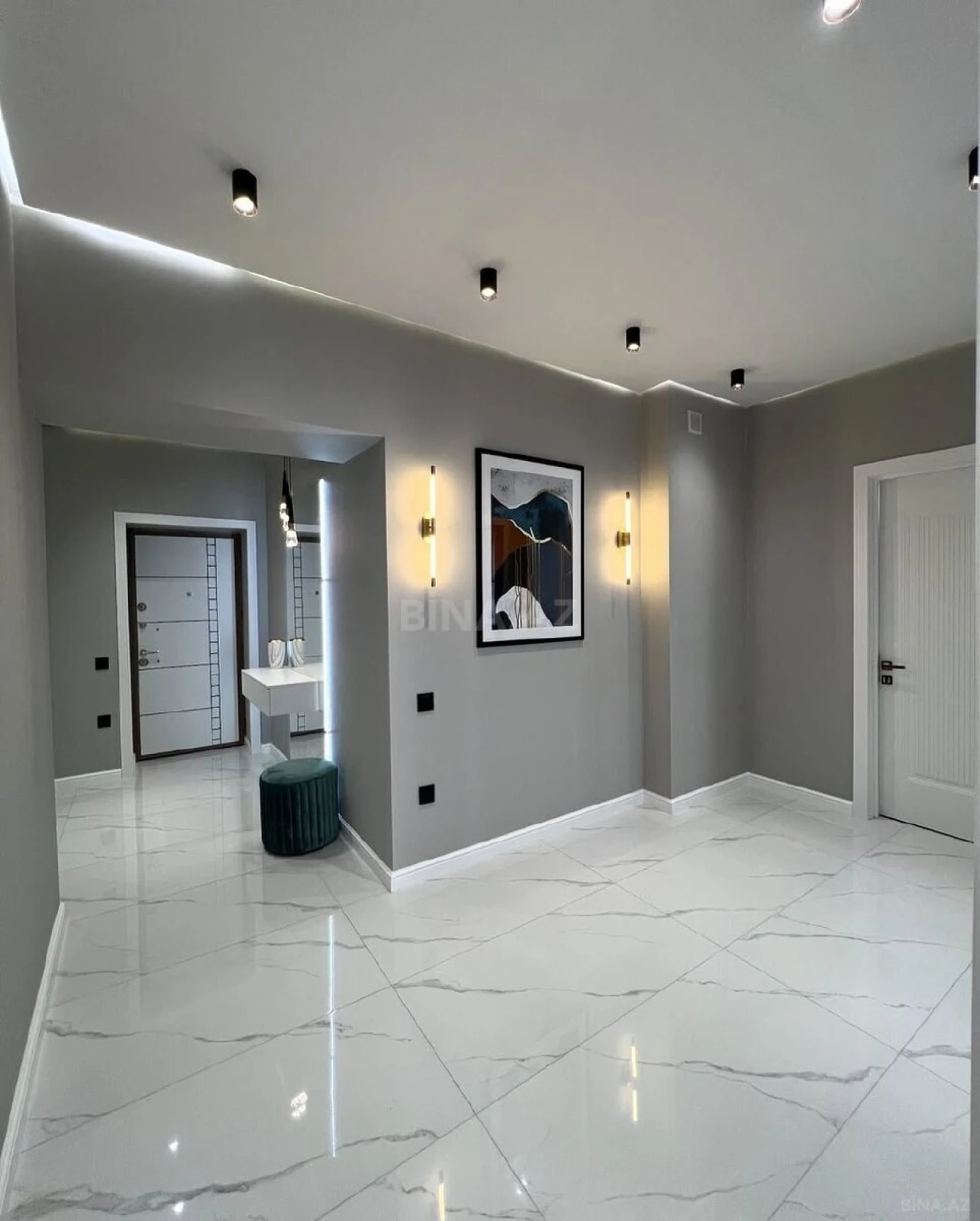 Kirayə verilir 3 otaqlı mənzil 120 m²