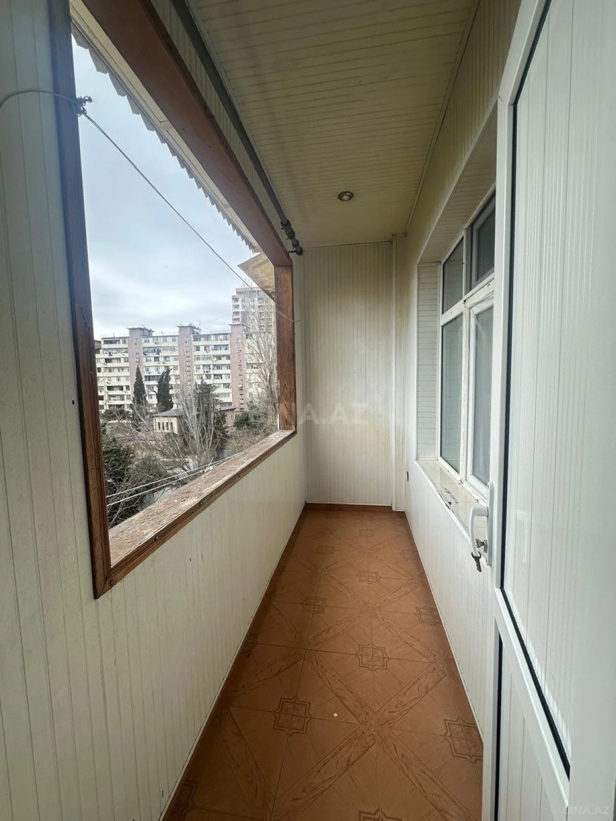 Kirayə verilir 3 otaqlı mənzil 90 m²