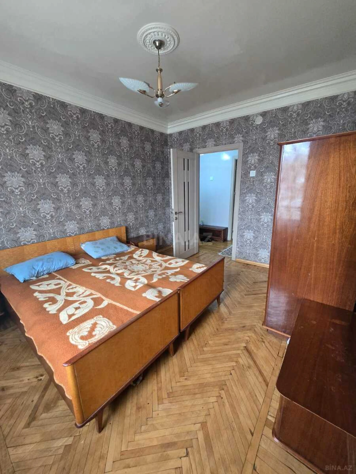 Kirayə verilir 2 otaqlı mənzil 60 m²
