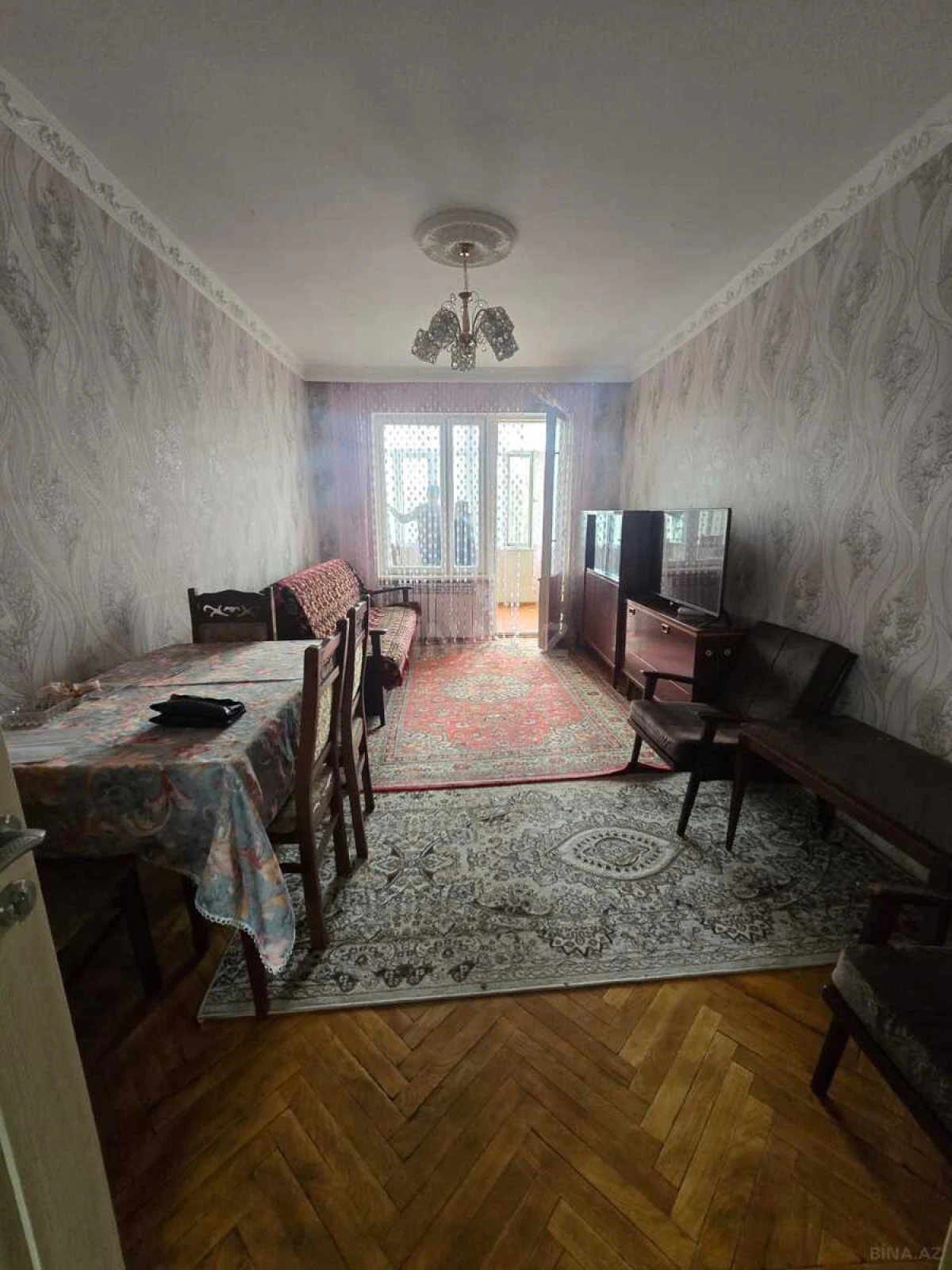 Kirayə verilir 2 otaqlı mənzil 60 m²