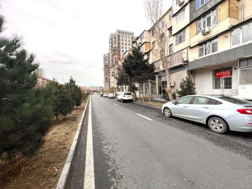 Satılır obyekt 78.4 m²