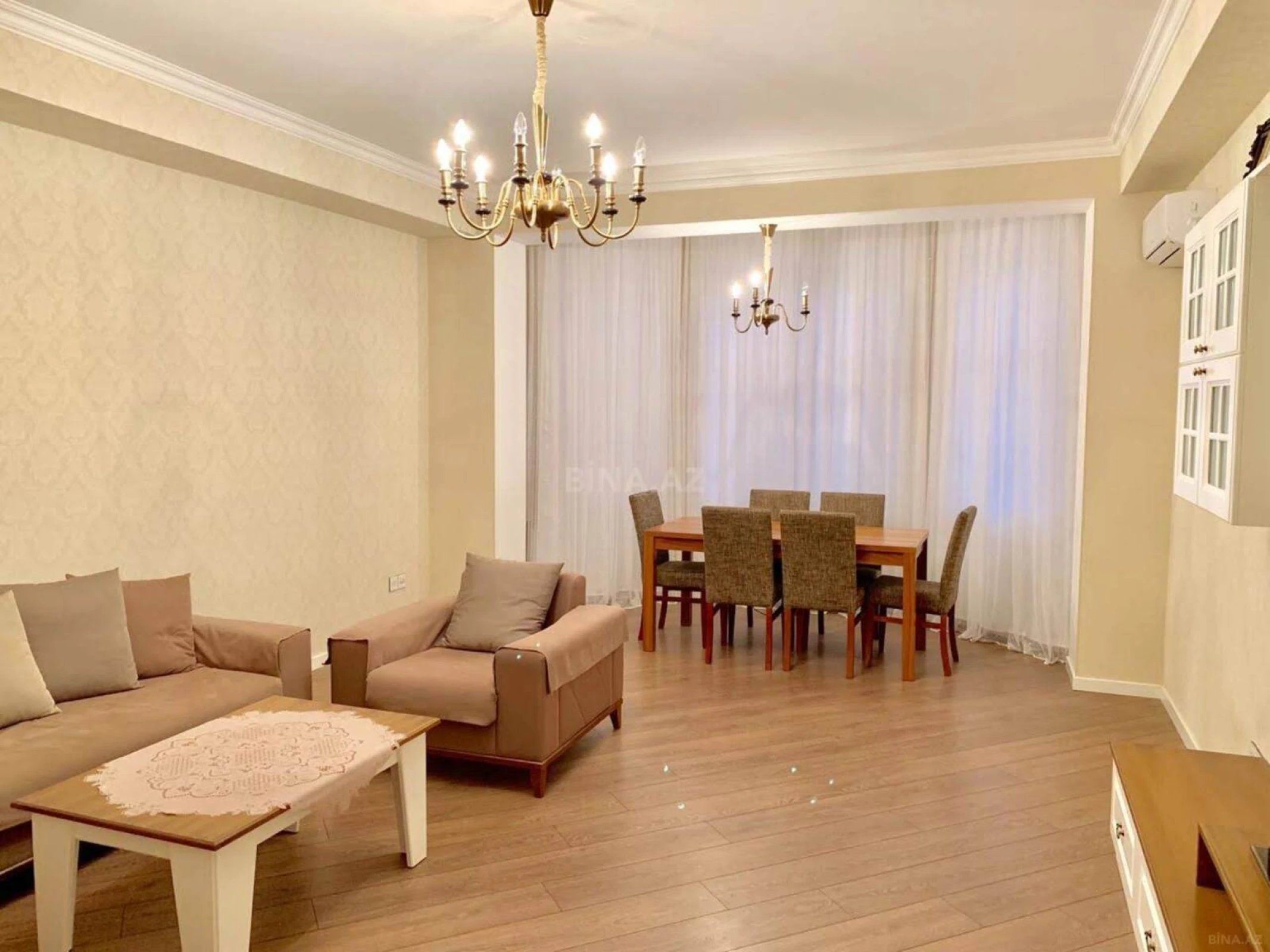 Satılır 2 otaqlı mənzil 67 m²