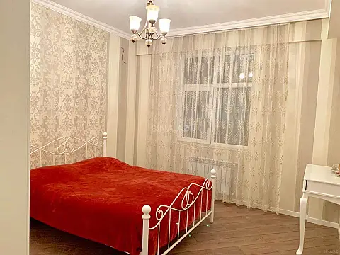 Satılır 2 otaqlı mənzil 67 m²