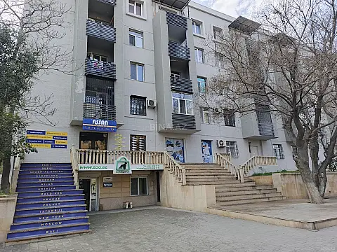 Satılır 2 otaqlı mənzil 52 m²