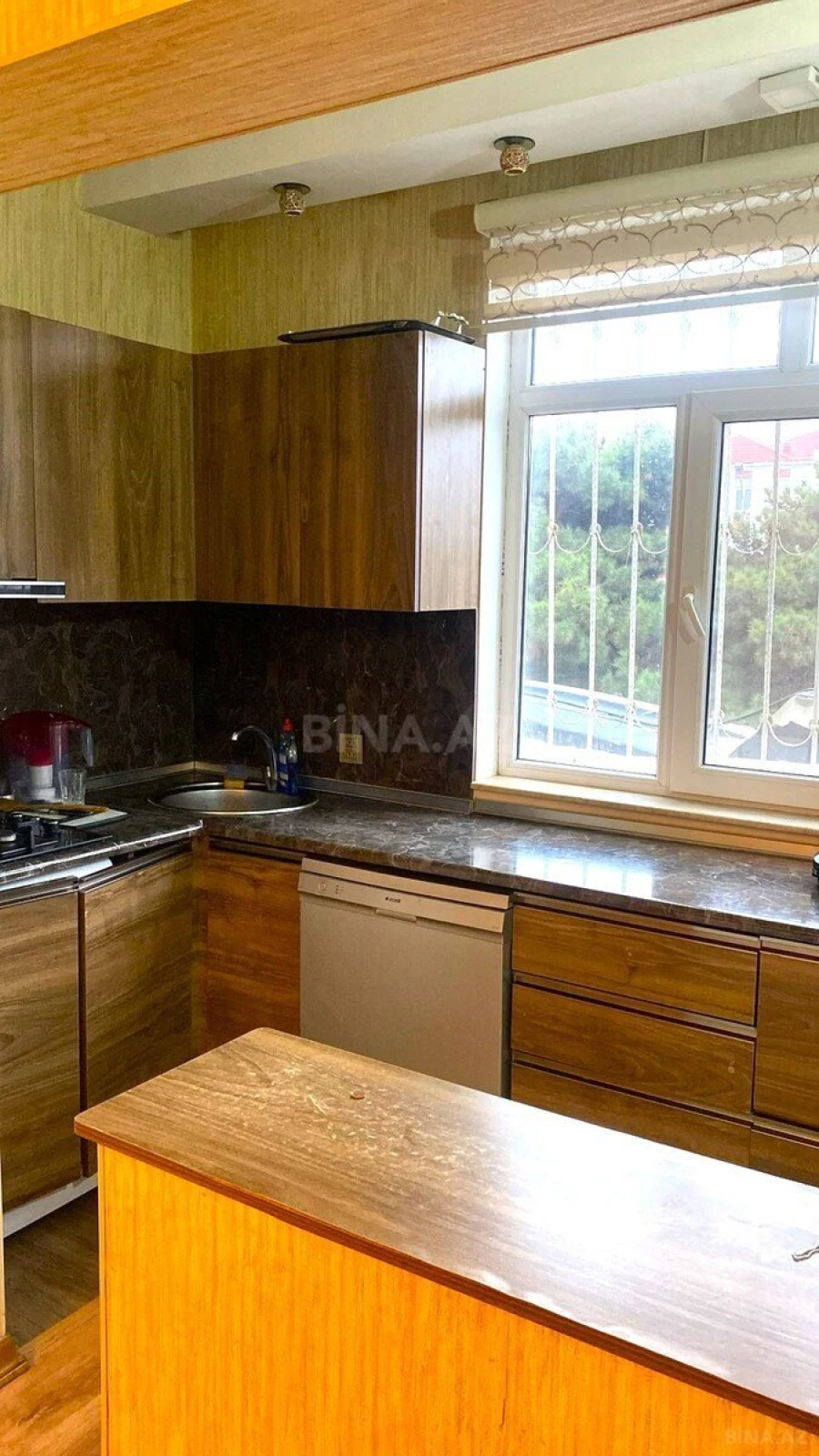 Satılır 3 otaqlı mənzil 67 m²