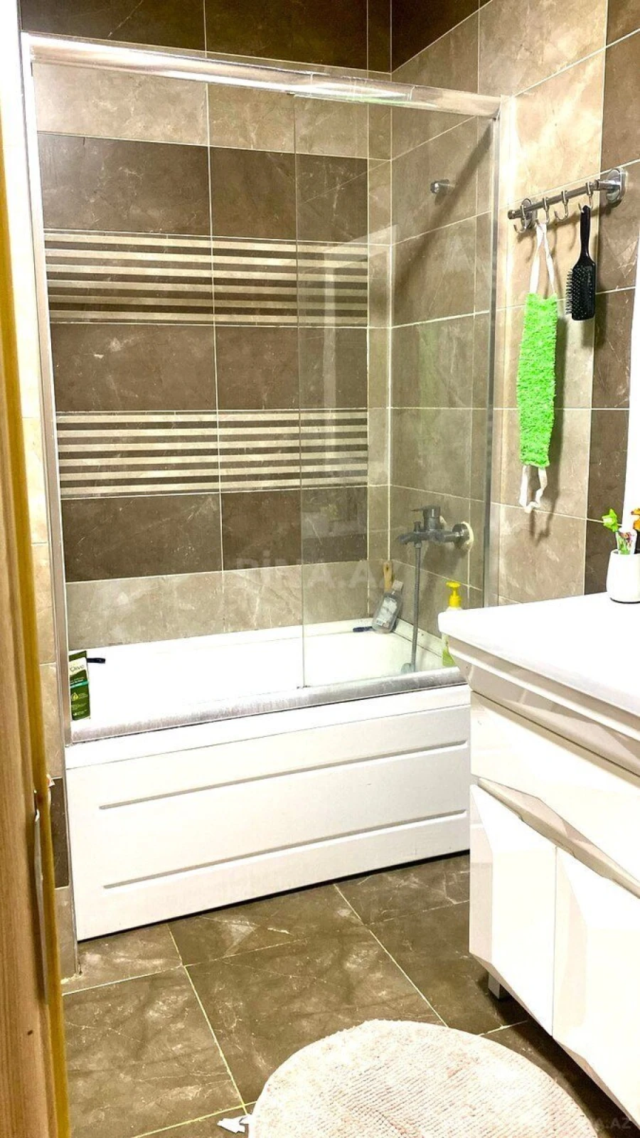 Satılır 3 otaqlı mənzil 67 m²