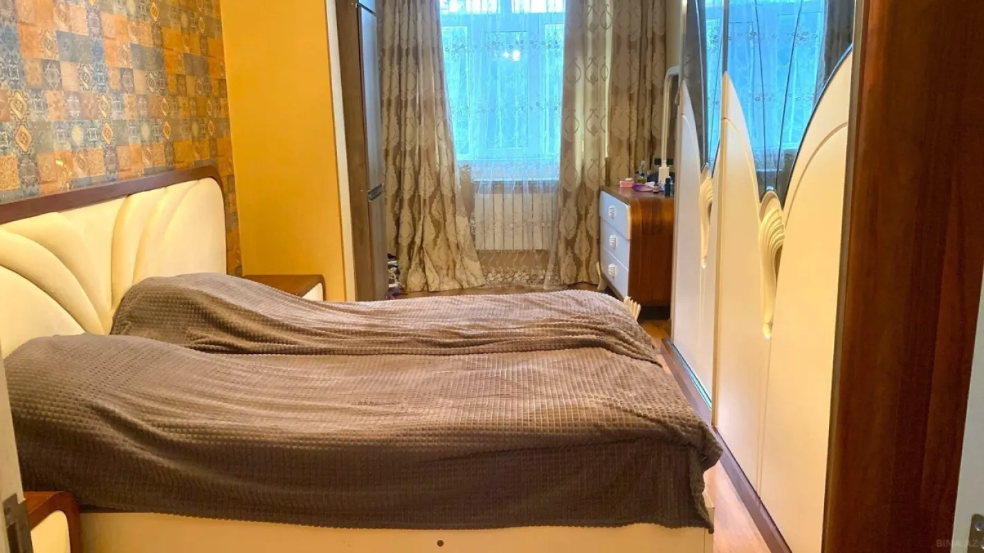 Satılır 3 otaqlı mənzil 67 m²