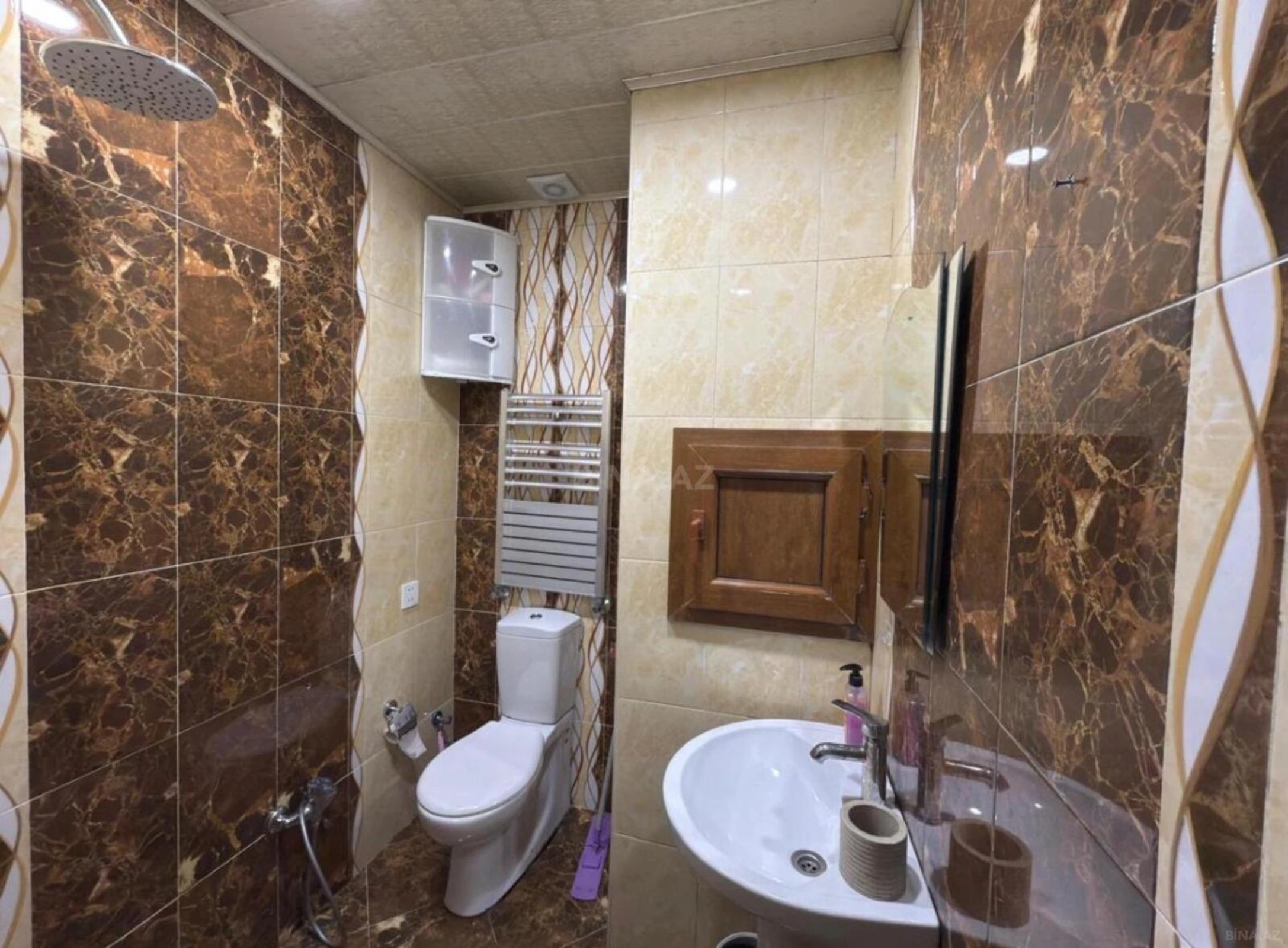 Kirayə verilir 2 otaqlı mənzil 60 m²