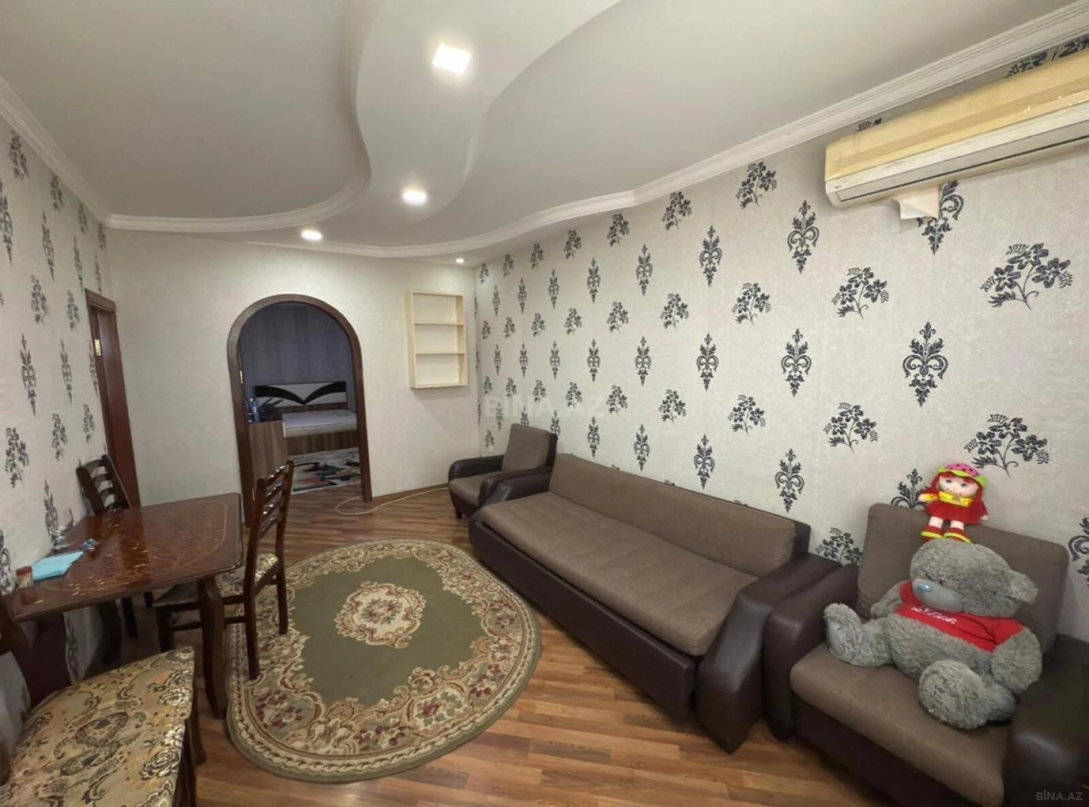 Kirayə verilir 2 otaqlı mənzil 60 m²