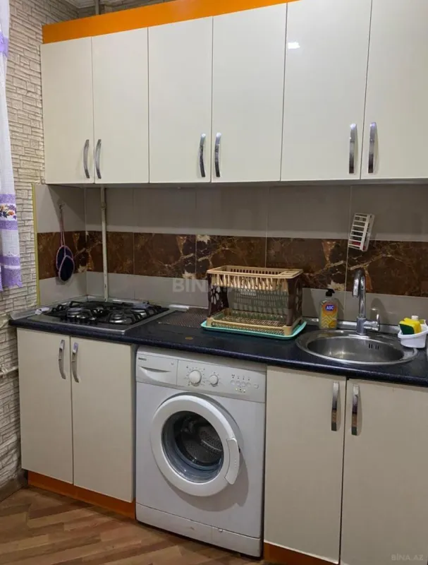 Kirayə verilir 2 otaqlı mənzil 60 m²