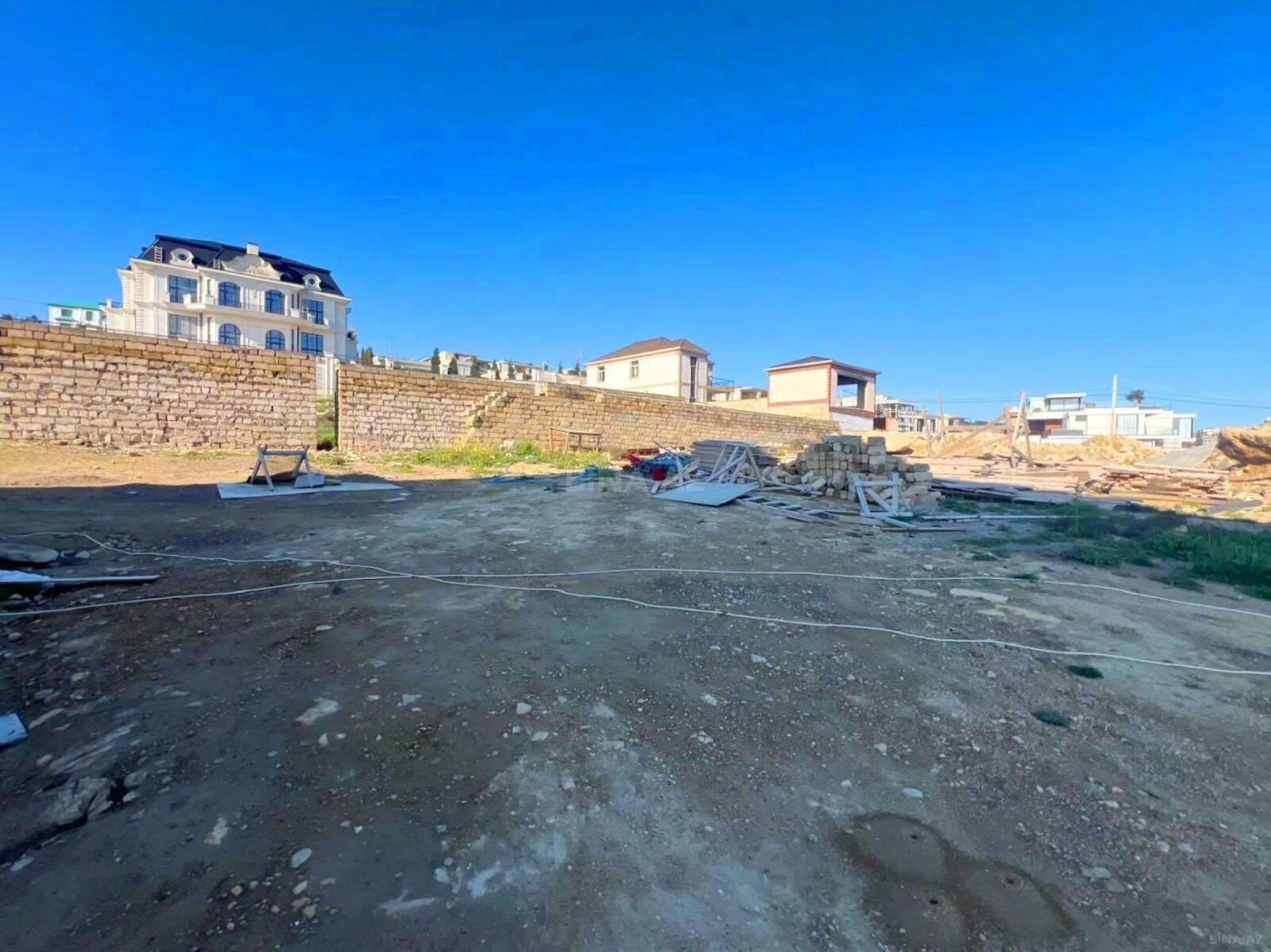 Satılır torpaq sahəsi 9 m²