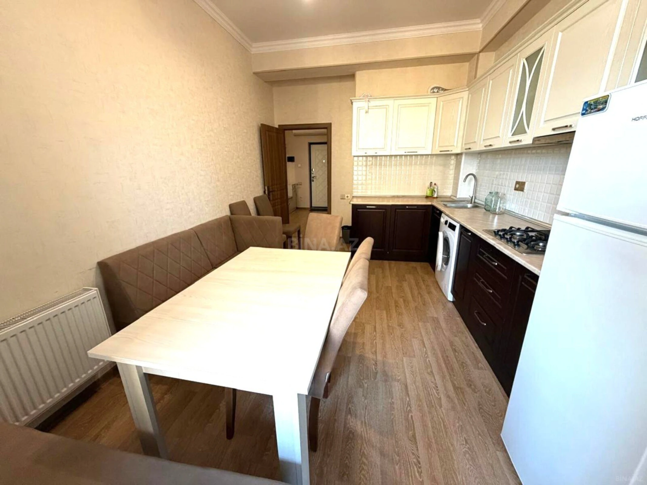 Satılır 1 otaqlı mənzil 53 m²