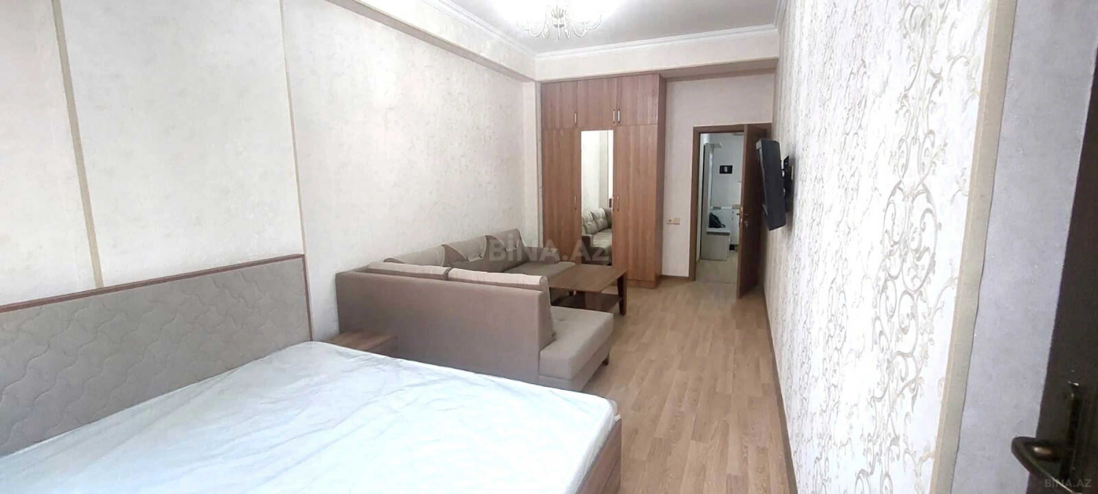 Satılır 1 otaqlı mənzil 53 m²