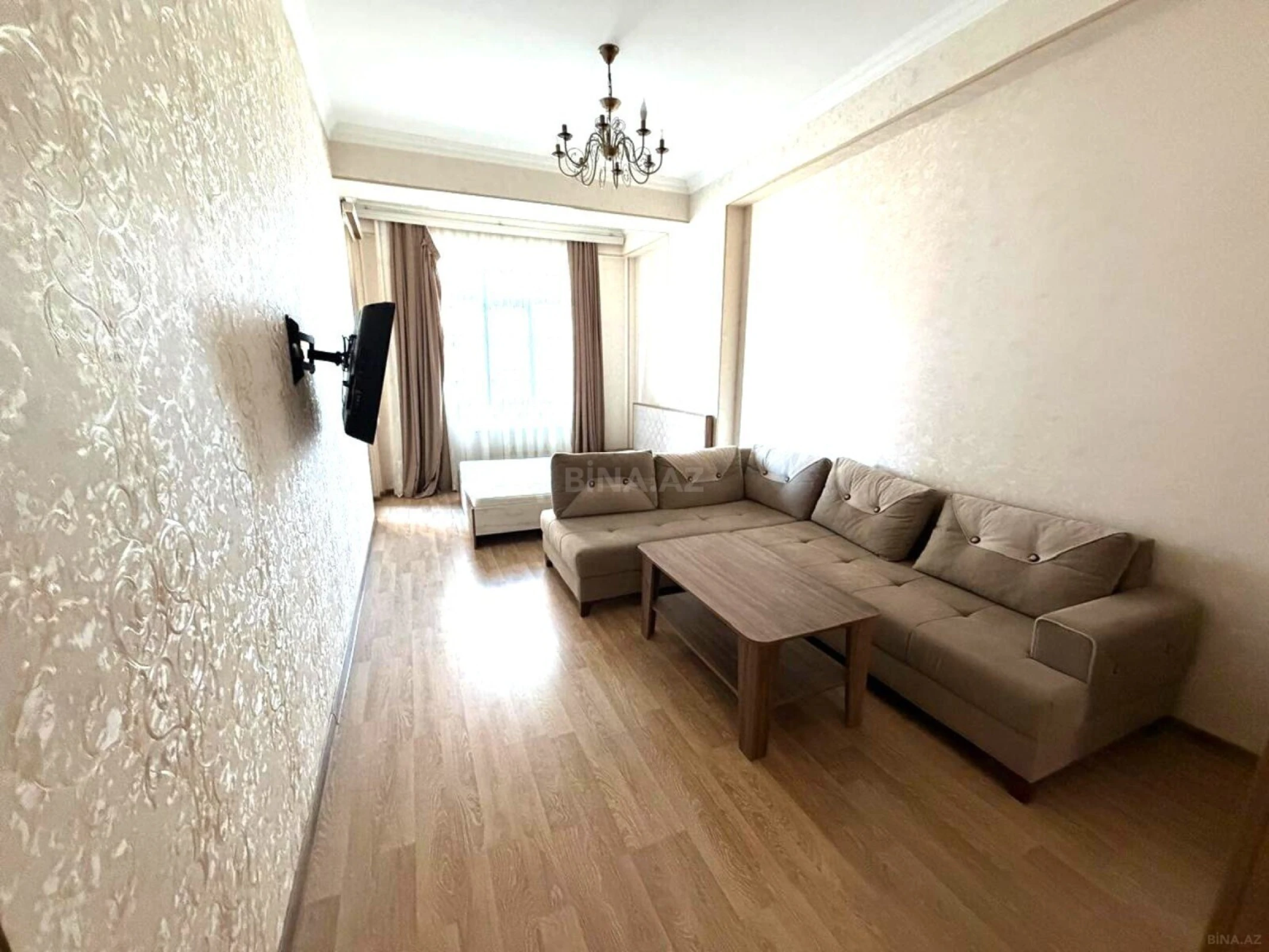 Satılır 1 otaqlı mənzil 53 m²