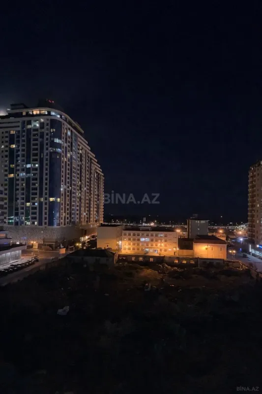 Kirayə verilir 3 otaqlı mənzil 124 m²